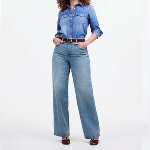 Madewell The Curvy Perfect Vintage Wide Leg Jeans. Size 29.  Inseam 29.